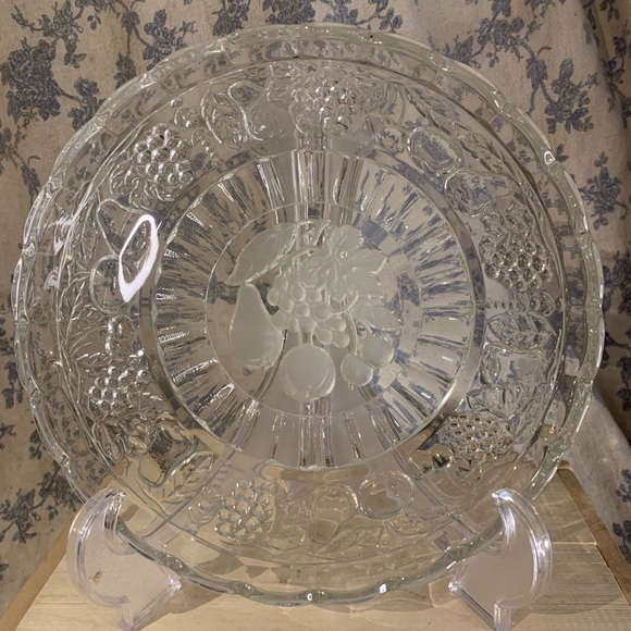 VTG Imperial Glass Pressed Glass 9" Paneled Bowl Frosted Fruit Scalloped Rim - Picture 1 of 12